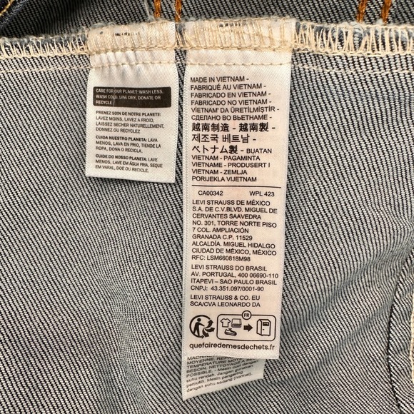 Levi Strauss Co Mens XL Trucker Jacket Dark Wash Denim XL NEW W/TAGS! - Picture 8 of 13